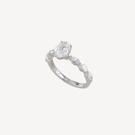 Solitaire First en or blanc serti de diamants – Maison Paillard
