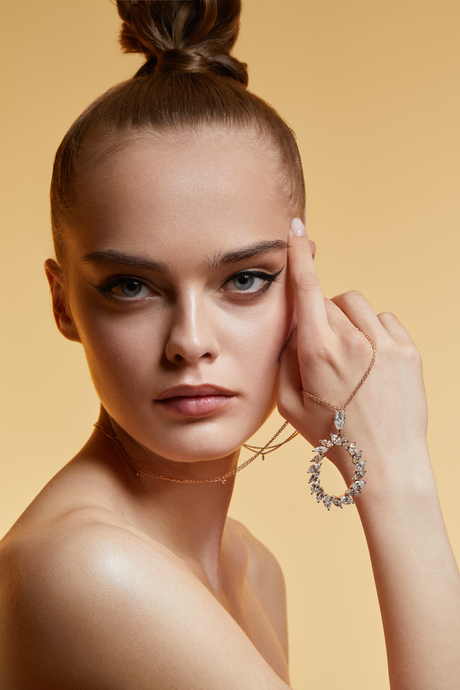 Collier Sautoir Nymphe en or rose serti de diamants – Maison Paillard