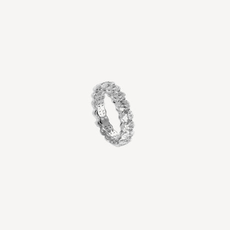 Alliance Taille Ovale 4cts86 en or blanc sertie de diamants – Maison Paillard