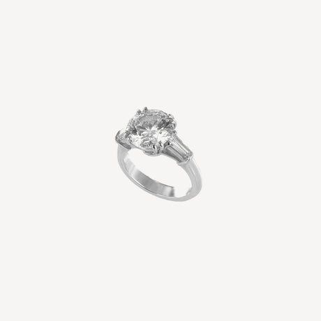 Solitaire Salome en or blanc serti de diamants – Maison Paillard